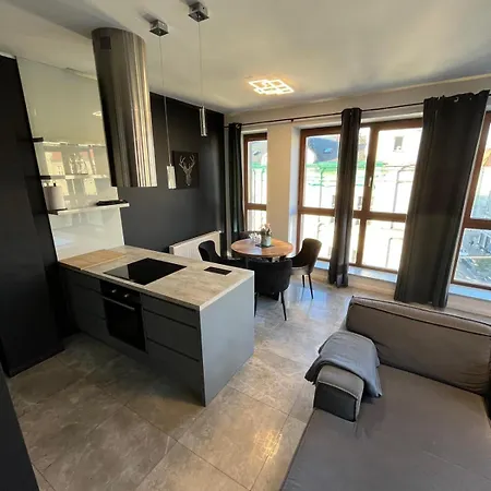 Windows To The Stylish Appartamento