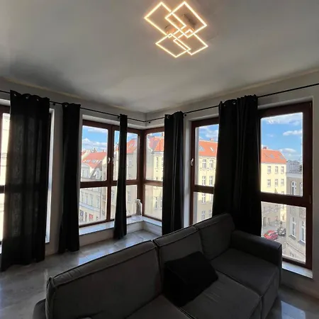 Windows To The Stylish * Poznań