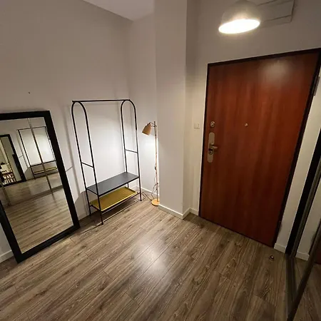 Appartement Windows To The Stylish Poznań